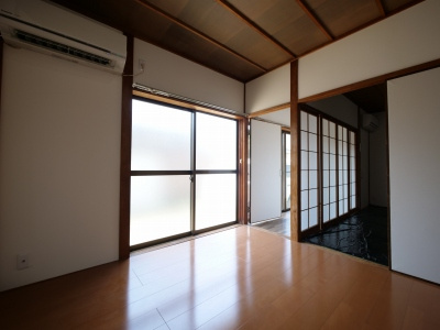 備前原貸家の内装|※写真は別の部屋のものです。