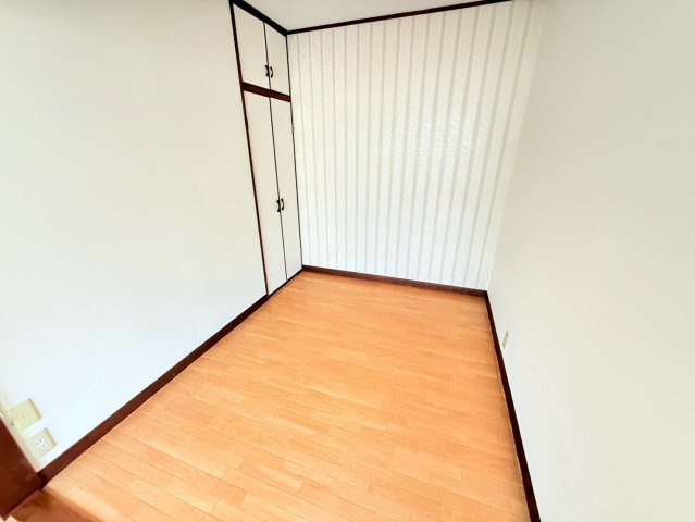 ピュアコート潮見が丘の洋室