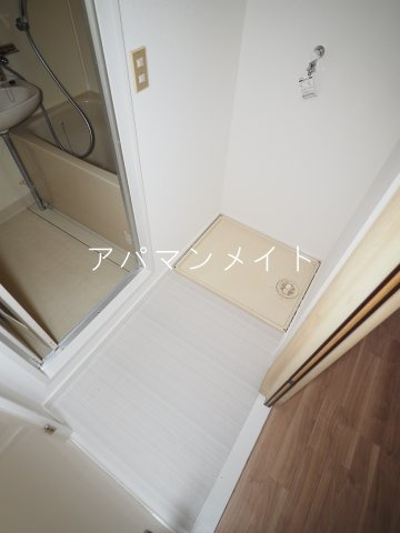 【設備】 | コートヒルズ | 室内洗濯機置場です