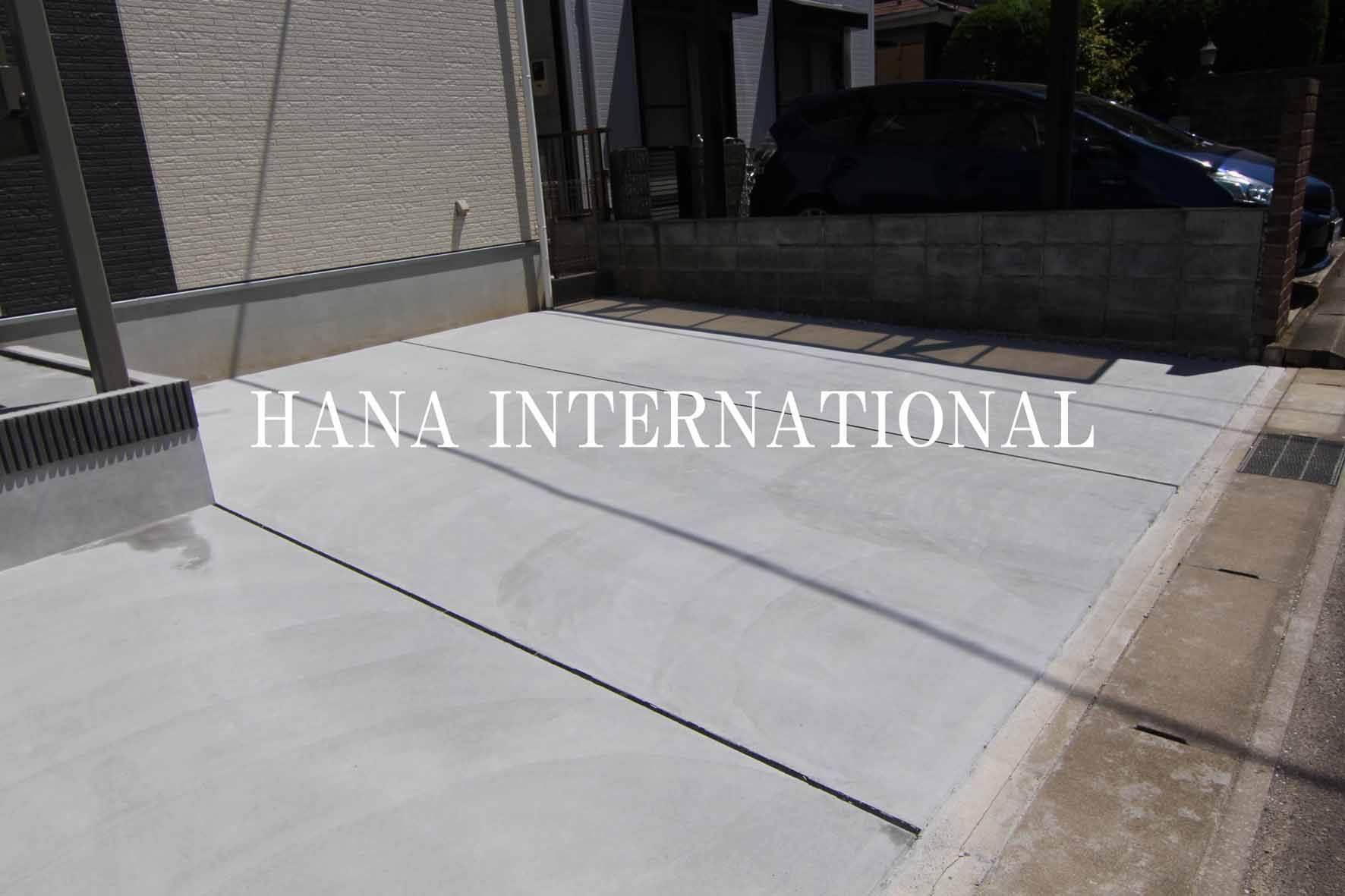 アットリラ行徳の駐車場