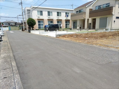 【前面道路含む現地写真】 | 伊奈町寿４丁目　売地