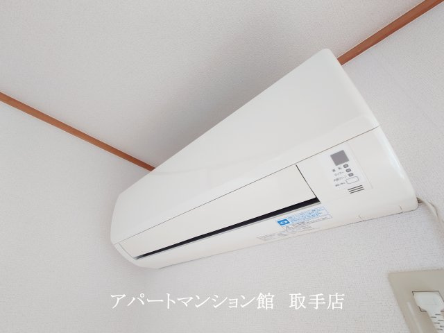 プラドールの設備