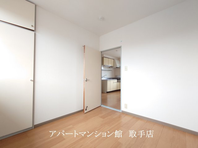 プラドールの寝室