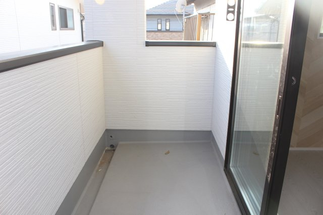 小倉南区下曽根4丁目4期のバルコニー