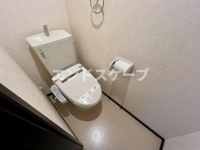 エスポワール三山A棟のトイレ|高崎、前橋エリアのお部屋探しはエンドスケープまで！お客様の理想お聞かせ下さい♪