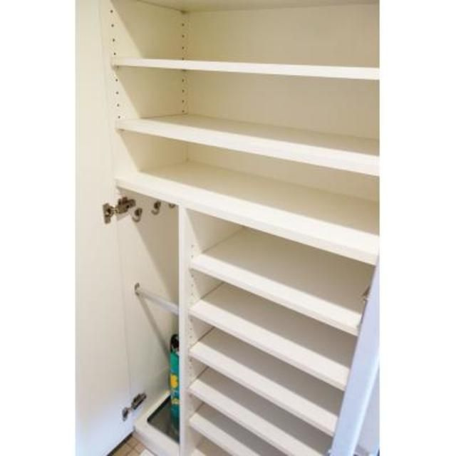 パークアクシス八丁堀の玄関