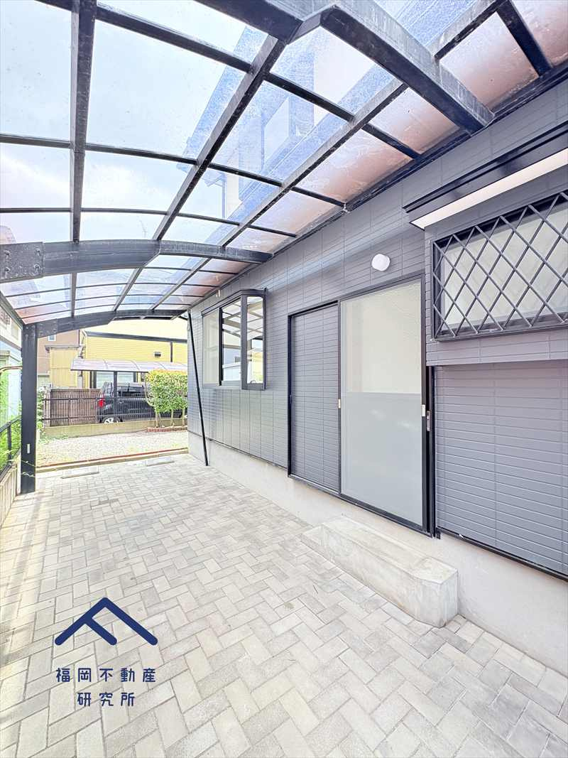 早良区飯倉４丁目　戸建ての駐車場