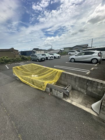 ＺＩＬＬＩＯＮ　A棟の駐車場