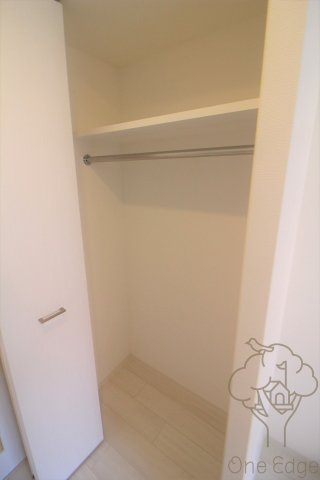 エスリード南森町ラグシスの収納