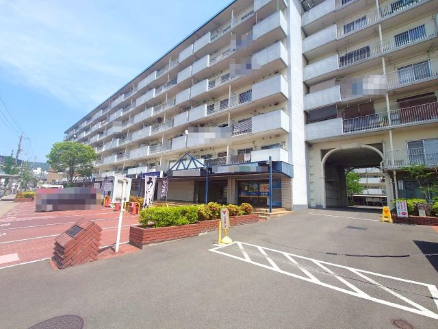 ◆２０２５年５月室内リノベーション済みの美室◆高層階のため眺望良好◆山科ハイツの外観|外観