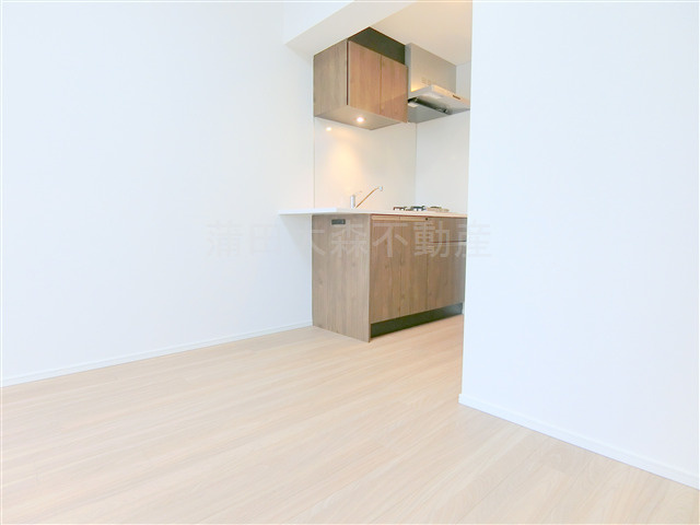 クレストコート池上六丁目＠仲介手数料無料の居間・リビング|リビング　6.2帖