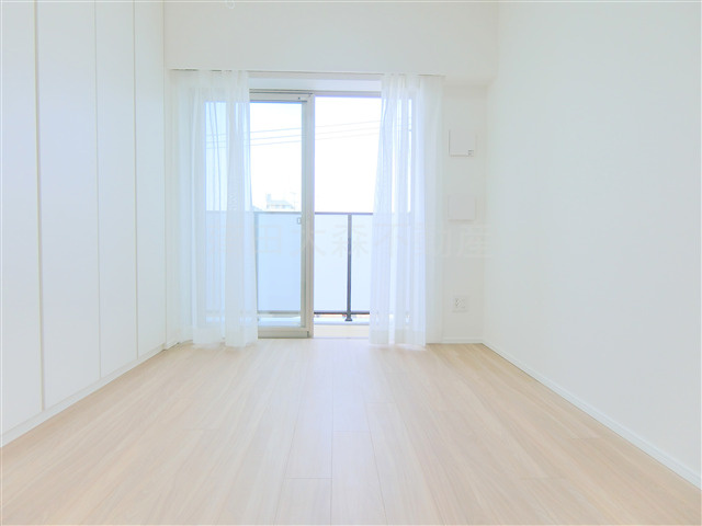 クレストコート池上六丁目＠仲介手数料無料の居間・リビング|洋室3.4帖