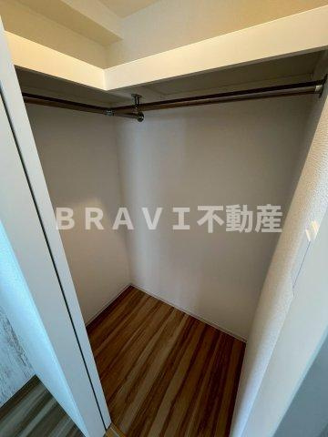 セレニテフラン本町　BRAVI不動産の収納|【セレニテフラン本町】収納スペースも充実しています
