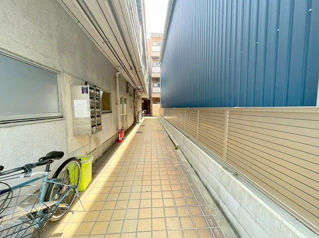 クオーレ神崎川のエントランス