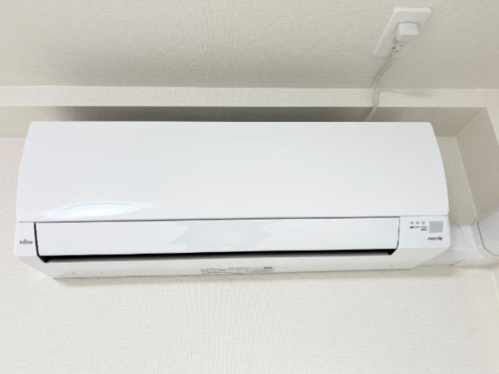 Luminous coatの設備|エアコン
