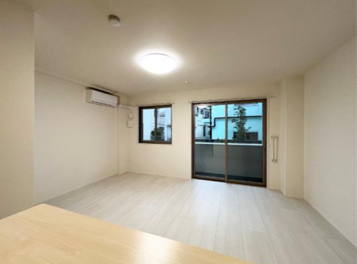 Luminous coatの居間・リビング