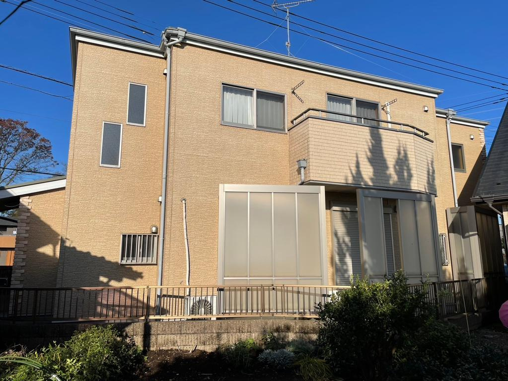 川越市大字下松原の中古一戸建の外観|4LDK+カースペース　中古一戸建て
全居室南向で陽当り良好です。
資料請求やご見学などお気軽にお問い合わせください。