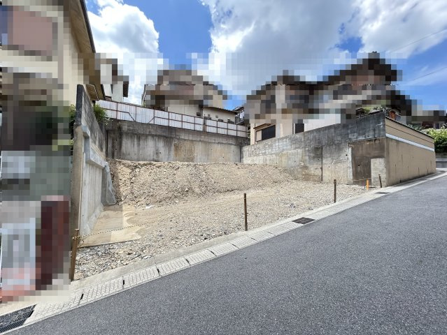 建築条件なし売土地●約４４坪●整形地●お好みのハウスメーカーや工務店で建築可能●宇治市宇治蛇塚の外観|現地(２０２５年７月撮影)