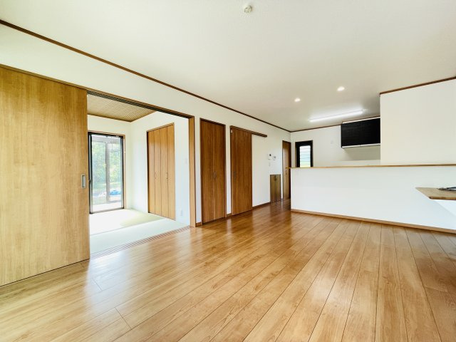 【居間・リビング】 | 熊谷市野原　中古戸建