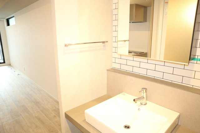 MAYA HAUSの洗面所