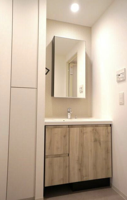 J.GRAN Court 浅草の独立洗面台