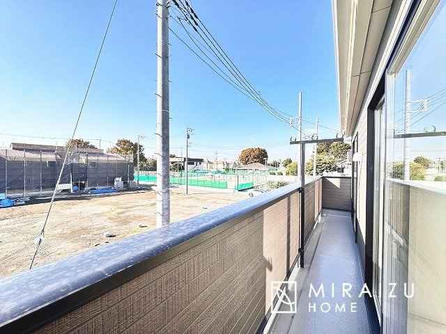 【バルコニー】 | 平日・休日問わず、いつでもご見学が出来ます♪☆実際に見て、触れて感じる安心のお住まい探しを体験して下さい♪☆物件情報だけでなく、地域の特色などなどエリア情報もお伝え出来たら嬉しいです♪