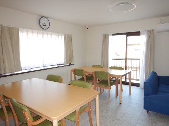 南区東畦　グループホーム　の居間・リビング