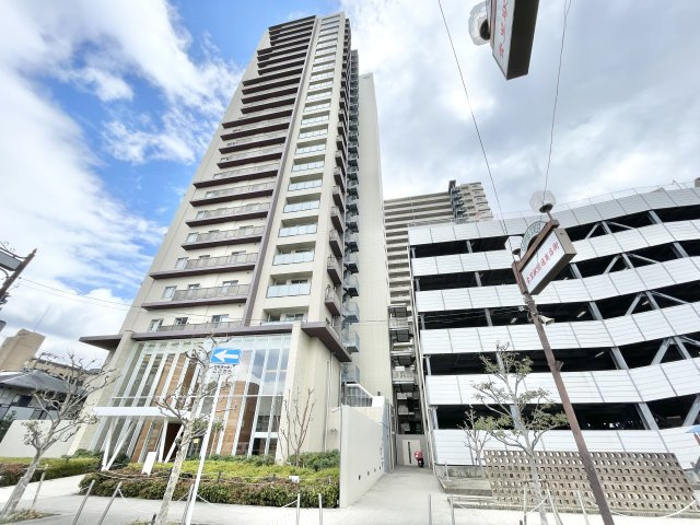 ブランズタワー香里園ロジュマンの外観|マンション外観写真！