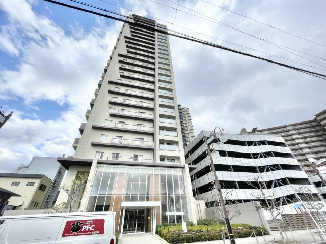 ブランズタワー香里園ロジュマンの外観