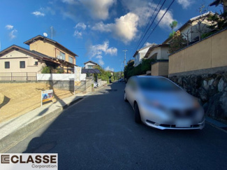 【前面道路含む現地写真】 | 宇治市広野町尖山　1区画　売土地　建築条件無し