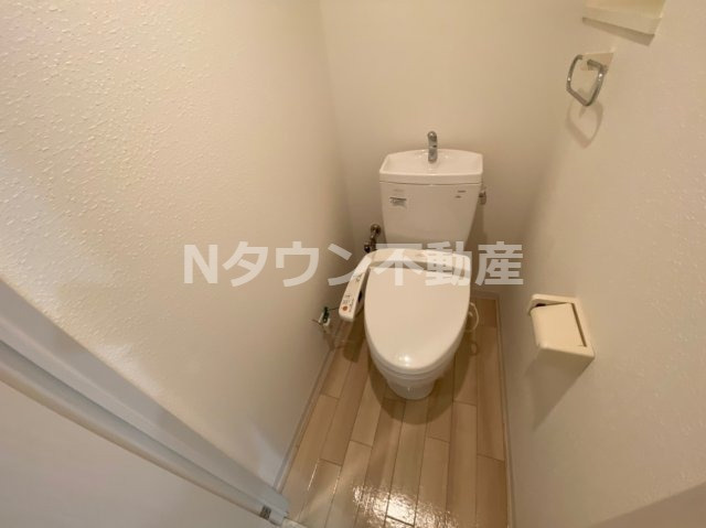 【トイレ】 | サンフィールド | 清潔感のあるトイレです