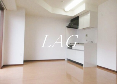 【居間・リビング】 | Ｓ－ＦＯＲＴ船橋塚田 | 洋室です。