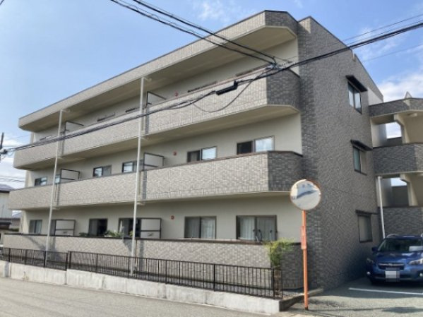 SWAMP青田の外観