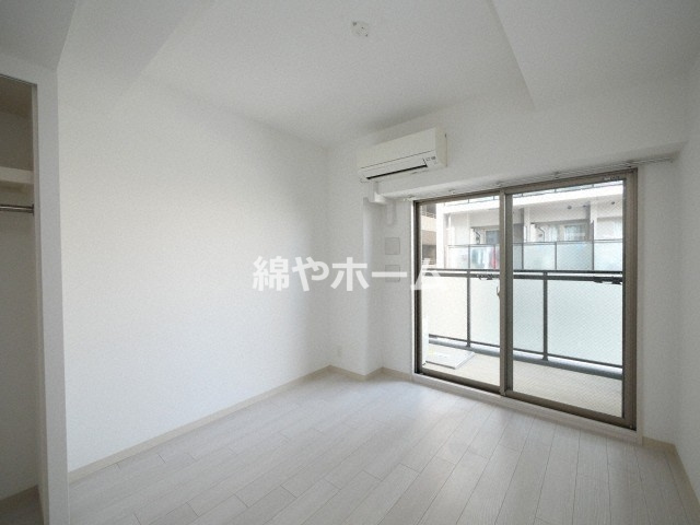 エスリード難波ステーションゲート サウステラスの洋室|広々とした洋室です