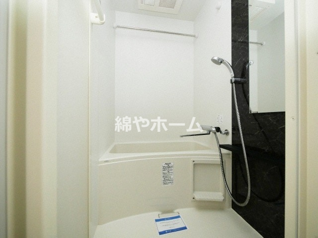 エスリード難波ステーションゲート サウステラスの浴室|落ち着いた空間のお風呂です