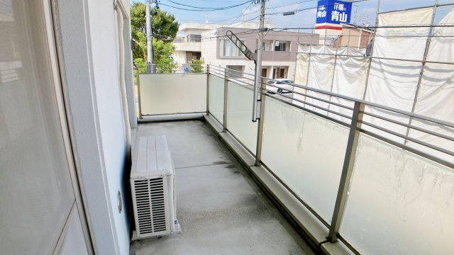 パルク山代のバルコニー