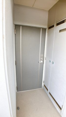 パルク山代の玄関