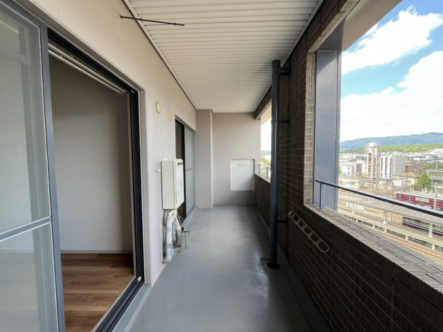 メイゾン桂東のバルコニー