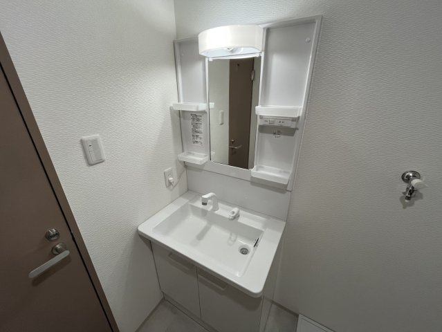 メイゾン桂東の独立洗面台