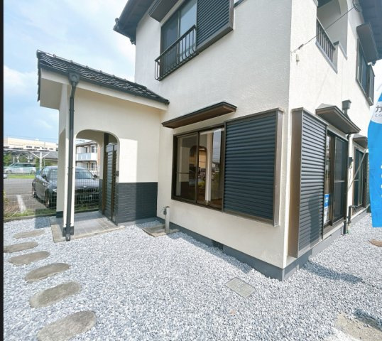 富士市吉原４丁目　中古戸建R　の庭