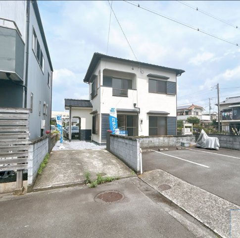 富士市吉原４丁目　中古戸建R　の外観|【リフォーム済み・外観】