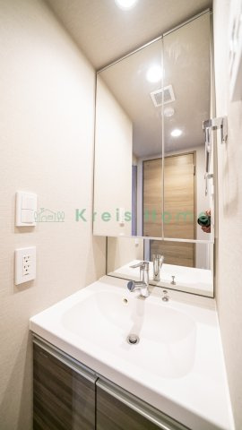 ＧＲＡＮＳＩＴＥ千代田水道橋の独立洗面台