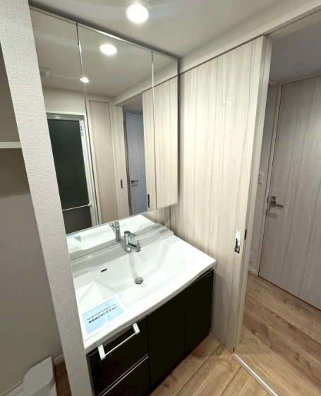 MJR博多ザ・レジデンスの独立洗面台