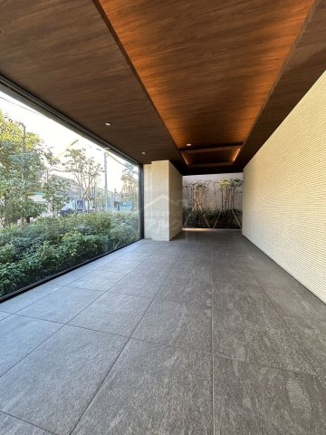 ジオエント中野弥生町のロビー