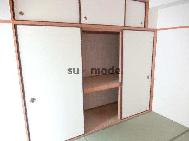 ヌーヴェレールIIIの収納