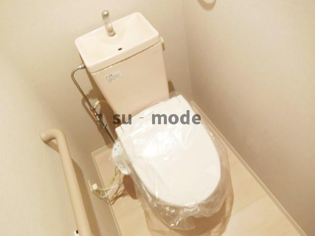 ヌーヴェレールIIIのトイレ