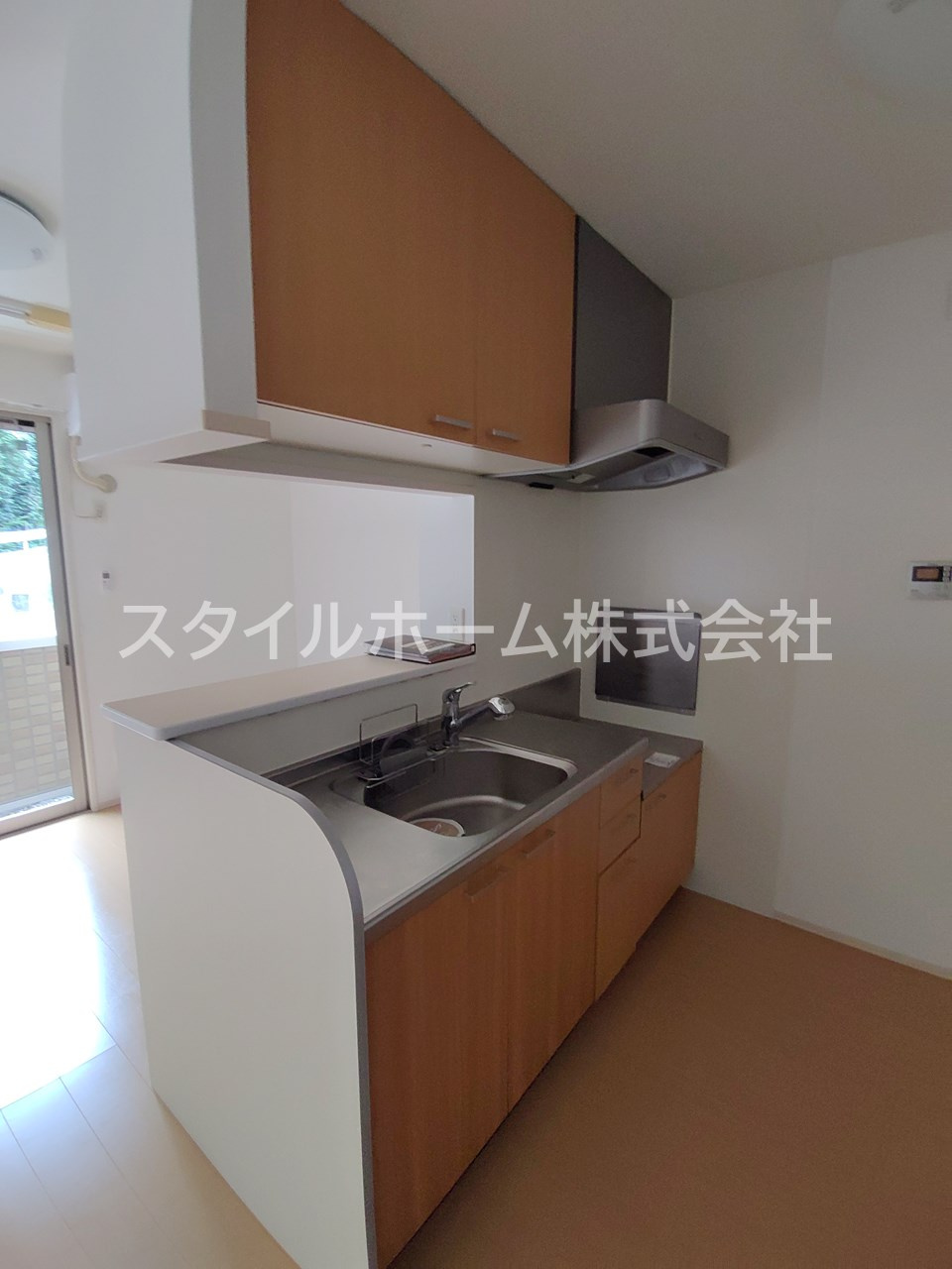 ジュノウタウン　Ａ棟のキッチン|別部屋写真です。