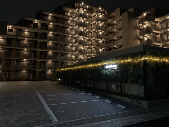 アンビシャス上尾の外観|夜のアンビシャス上尾も素敵です！