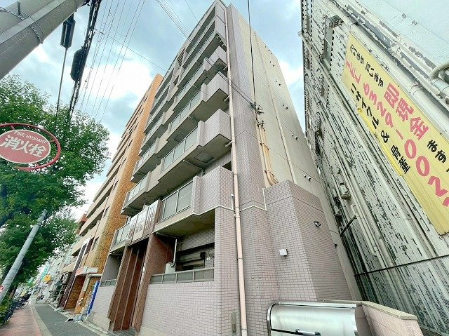 サンフェスタの外観