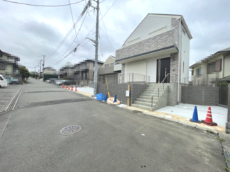 【前面道路含む現地写真】 | 前面道路